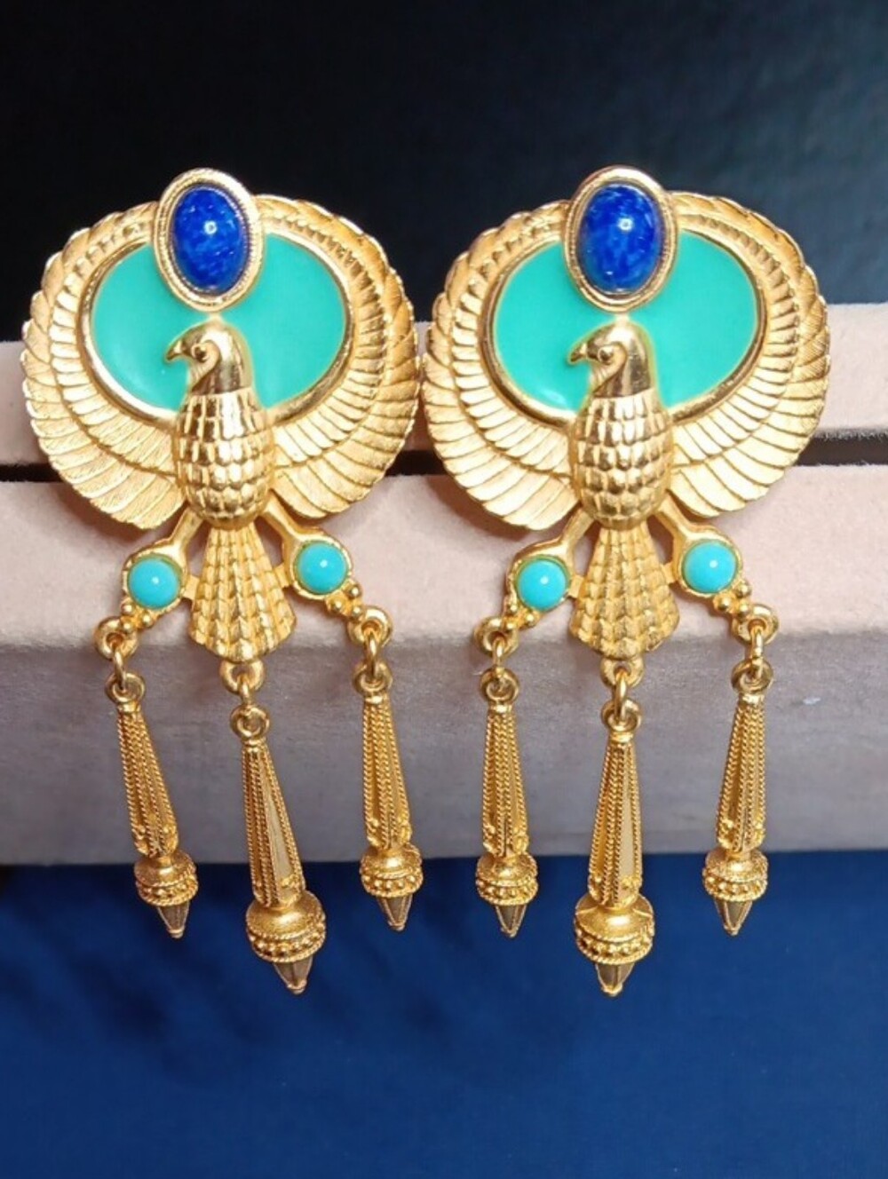 Elizabeth Taylor Avon Egyptian Earings, 22K Gold Plated